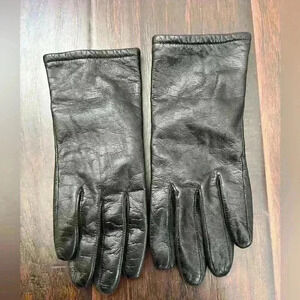 Black leather gloves